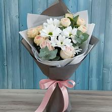 Букет цветов из:  Хризантемы и Розы #REPLACE_PRED# Кикнур