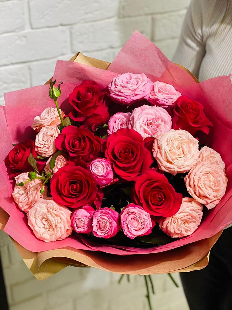 Букет цветов из: Розы в Кикнур